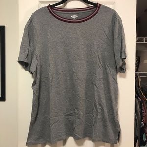 Old Navy T-Shirt